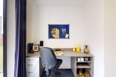 1 bed studio, West Park Place, Haymarket, Edinburgh, EH112EE - Image 3